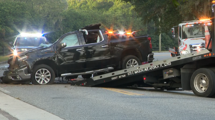 3 Teens Killed and 3 Injured After Truck Hits Tree in Horror Accident ...